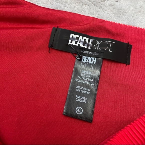 New! Beach Riot Celine one piece swimsuit red 24033 - Picture 12 of 15